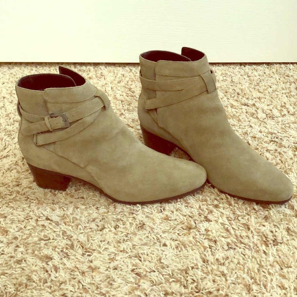 Cute Booties Boots- Ash Green